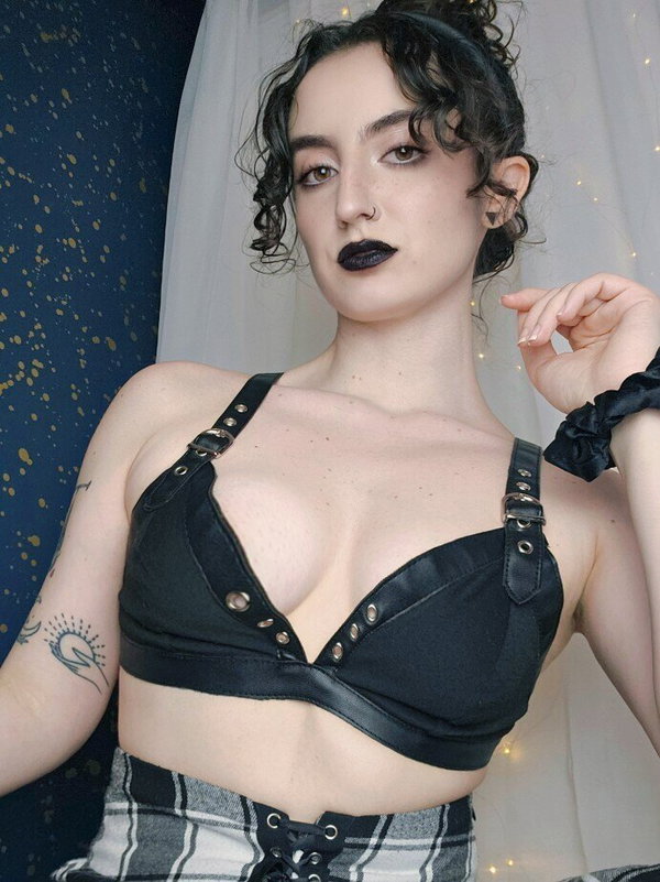 🖤Bunny's♥️Sex♥️Dungeon🖤 - OnlyFans creator with 0 reviews (0.0/5 stars)