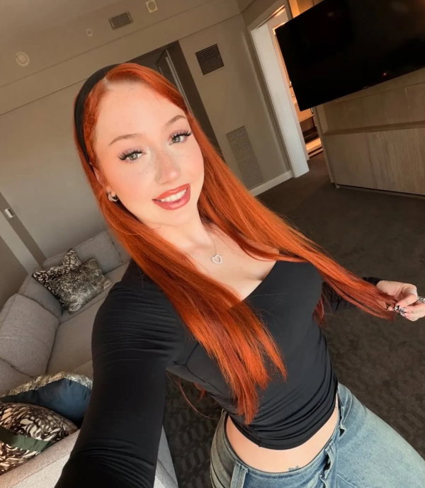 Arietta Adams (Cinna Buns) - OnlyFans creator with 0 reviews (0.0/5 stars)