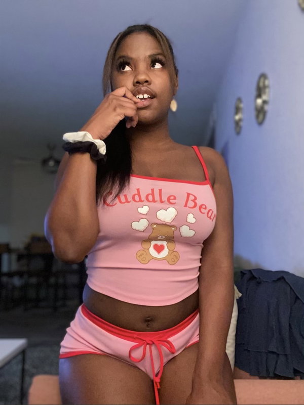 Ebony Williams - OnlyFans creator with 0 reviews (0.0/5 stars)
