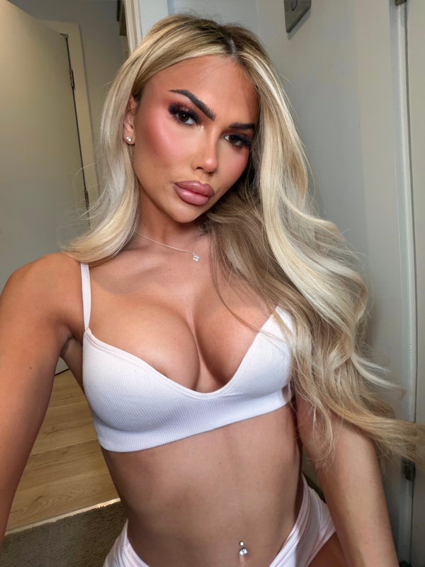 Jasmin 🤍 - OnlyFans creator with 0 reviews (0.0/5 stars)