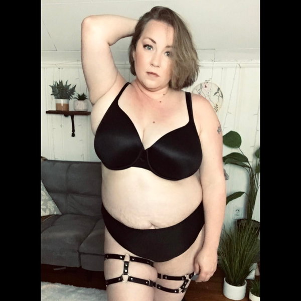 Goddess Cassie - OnlyFans creator with 0 reviews (0.0/5 stars)