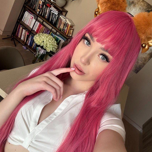 Milla - OnlyFans creator with 0 reviews (0.0/5 stars)