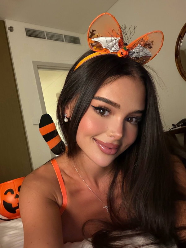 💕 isabella ≽^•⩊•^≼ - OnlyFans creator with 0 reviews (0.0/5 stars)