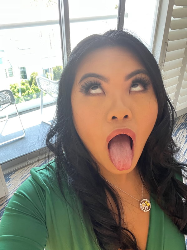 Cindy Starfall - OnlyFans creator with 0 reviews (0.0/5 stars)