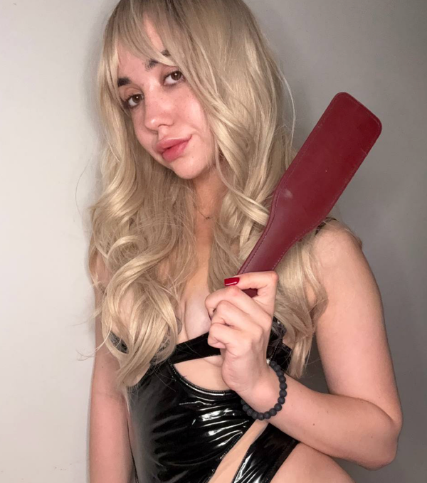 👑 MISTRESS ERIСA 👑 - OnlyFans creator with 0 reviews (0.0/5 stars)