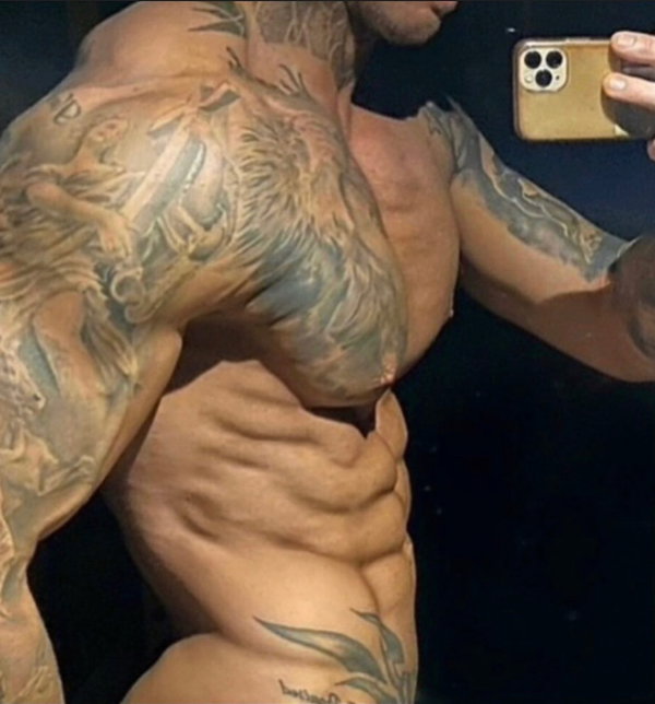Thattattooedgymguy - OnlyFans creator with 0 reviews (0.0/5 stars)