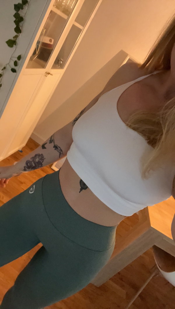 Gym Babe - OnlyFans creator with 0 reviews (0.0/5 stars)