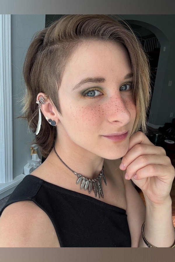 Sav - OnlyFans creator with 0 reviews (0.0/5 stars)