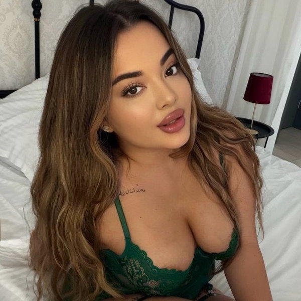 🍭 Dolce - OnlyFans creator with 0 reviews (0.0/5 stars)