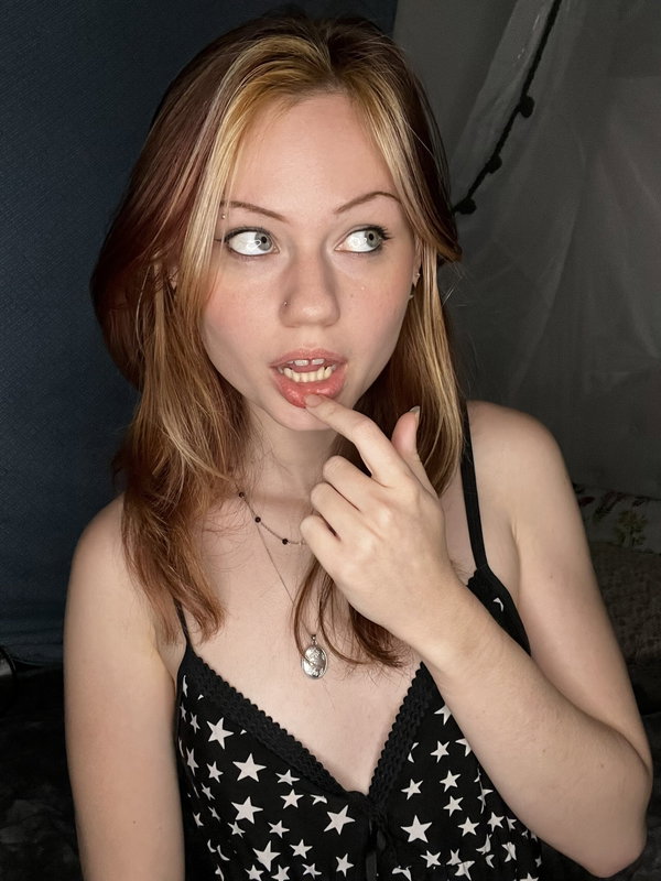 𝐂𝐡𝐞𝐫𝐢 💋 - OnlyFans creator with 0 reviews (0.0/5 stars)