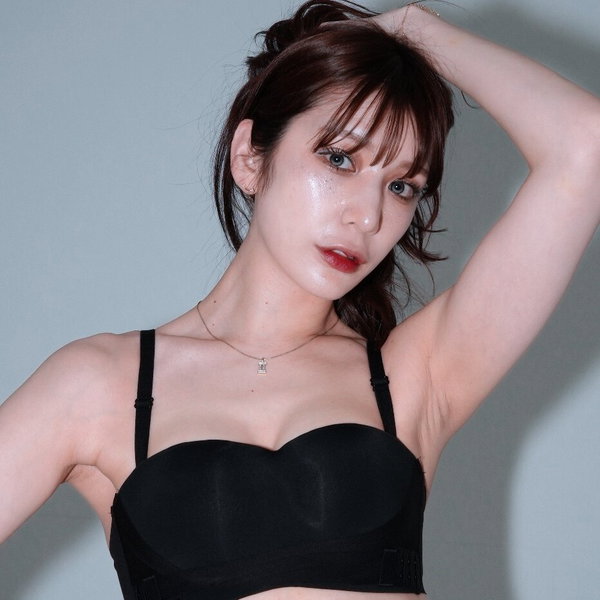 yuki kamifuku - OnlyFans creator with 0 reviews (0.0/5 stars)