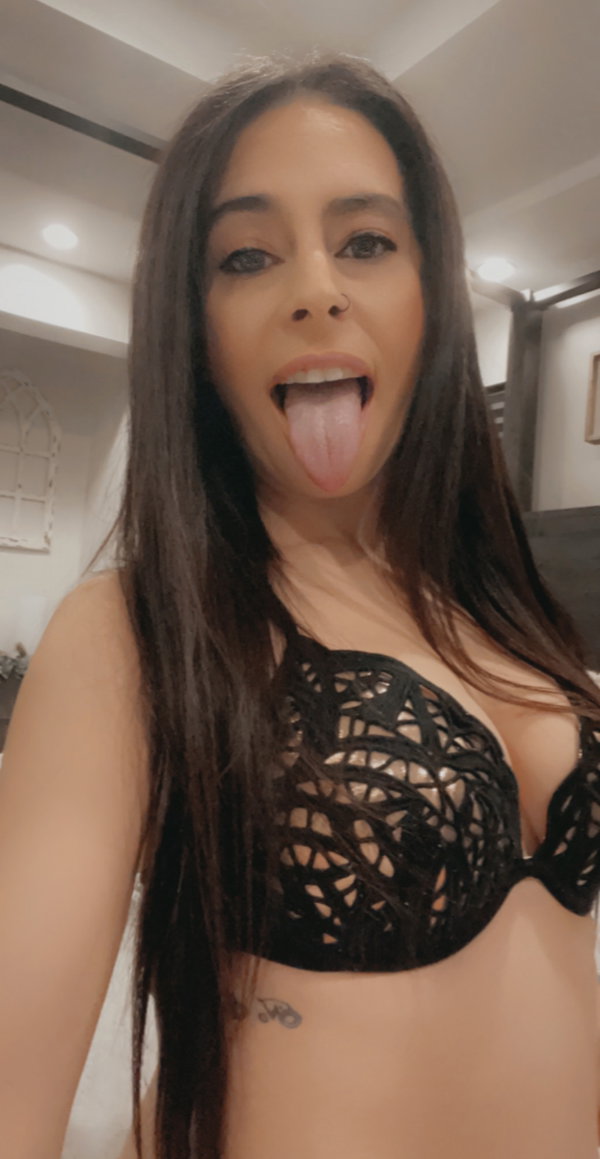 Reese - OnlyFans creator with 0 reviews (0.0/5 stars)