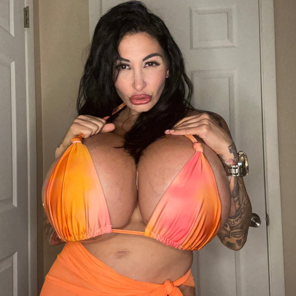 Ricki Raxxx - OnlyFans creator with 0 reviews (0.0/5 stars)