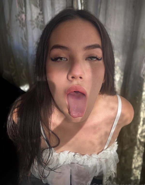 Cata Roous 🧸 - créateur OnlyFans avec 0 avis (0.0/5 étoiles)