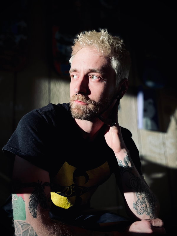Kyle Curve - OnlyFans creator with 0 reviews (0.0/5 stars)