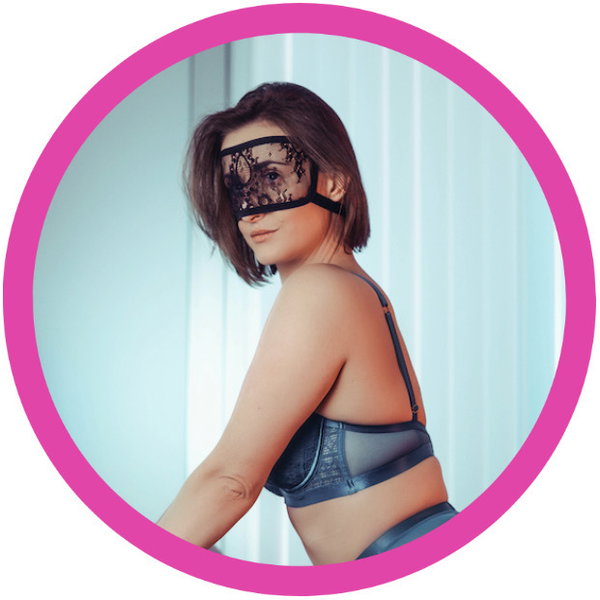 Rosa. Teacher. QOS Hotwife. Mistress. - OnlyFans creator with 0 reviews (0.0/5 stars)