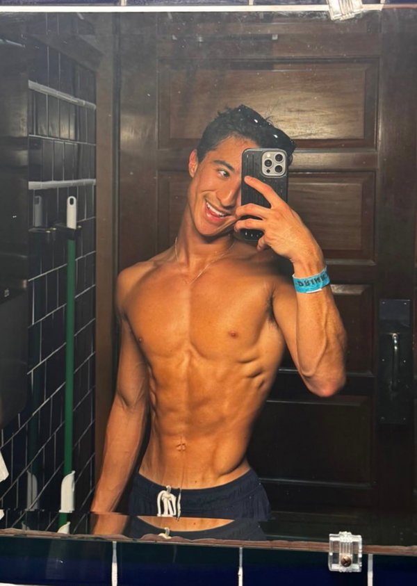 Fit Texas Boy 🤍 - OnlyFans creator with 0 reviews (0.0/5 stars)