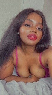 CarineRose - OnlyFans creator with 0 reviews (0.0/5 stars)