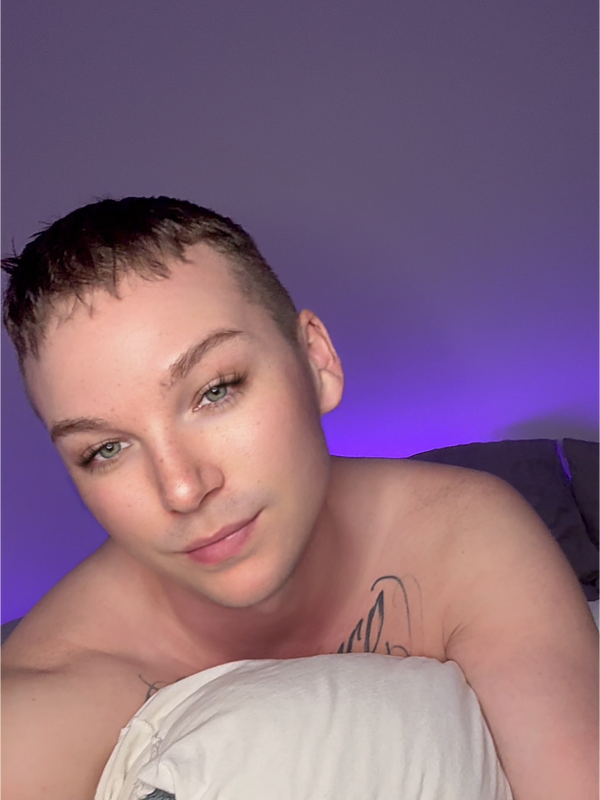 KYLE ♡ FEMBOY TWINK ♡ BUBBLE BUTT - OnlyFans creator with 0 reviews (0.0/5 stars)