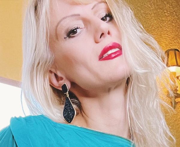Mistress Karin von Kroft 💋 - OnlyFans creator with 0 reviews (0.0/5 stars)
