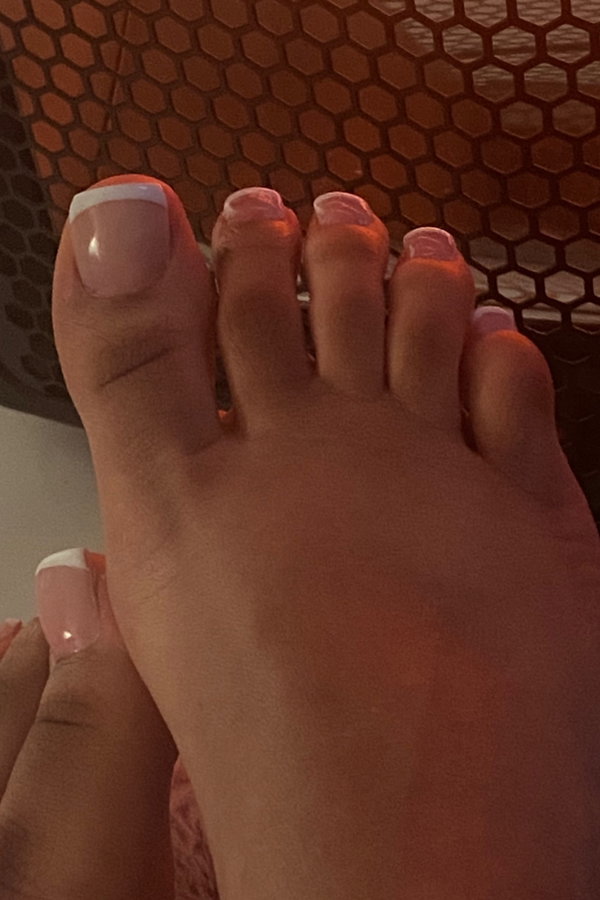 chocotoes - OnlyFans creator with 0 reviews (0.0/5 stars)
