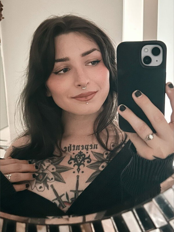 Sophia Noire 🏳️‍⚧️💕 - OnlyFans creator with 0 reviews (0.0/5 stars)