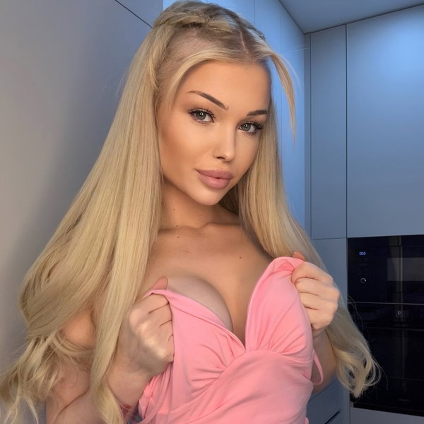 𝗟𝗮𝘂𝗿𝗲𝗻 💗 - OnlyFans creator with 0 reviews (0.0/5 stars)