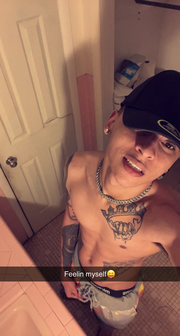 PrettyBoii Eclipse😈🔥 Free Page - OnlyFans creator with 0 reviews (0.0/5 stars)