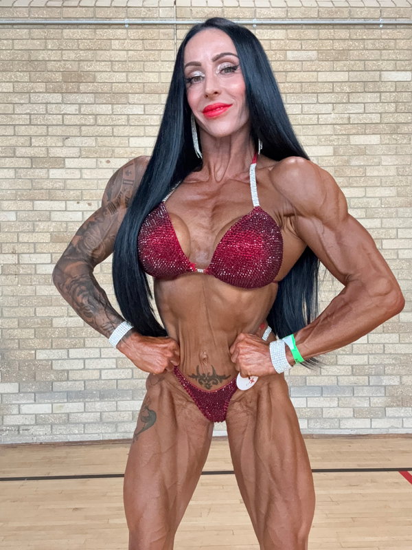 Rebecca Jade 💪🏼💦 - OnlyFans creator with 0 reviews (0.0/5 stars)