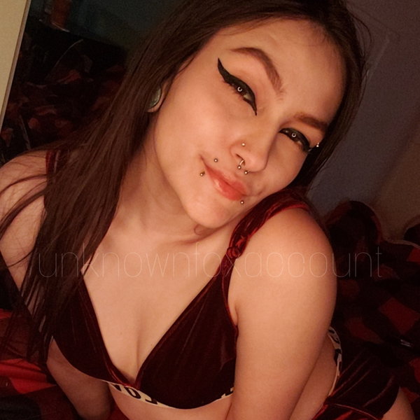 Mommy/Son roleplay vid 50% OFF - OnlyFans creator with 0 reviews (0.0/5 stars)