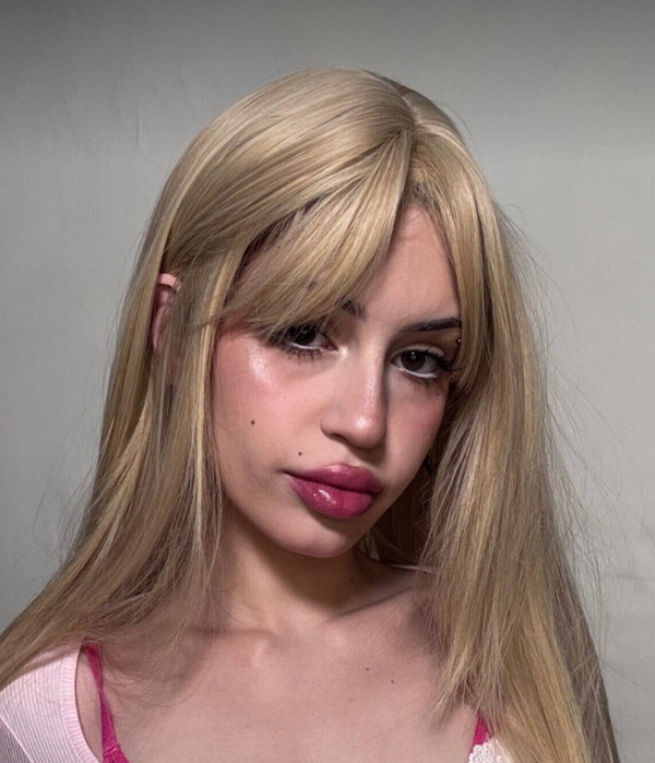 𝐸𝑚𝑖𝑙𝑦 🦋 - créateur OnlyFans avec 0 avis (0.0/5 étoiles)