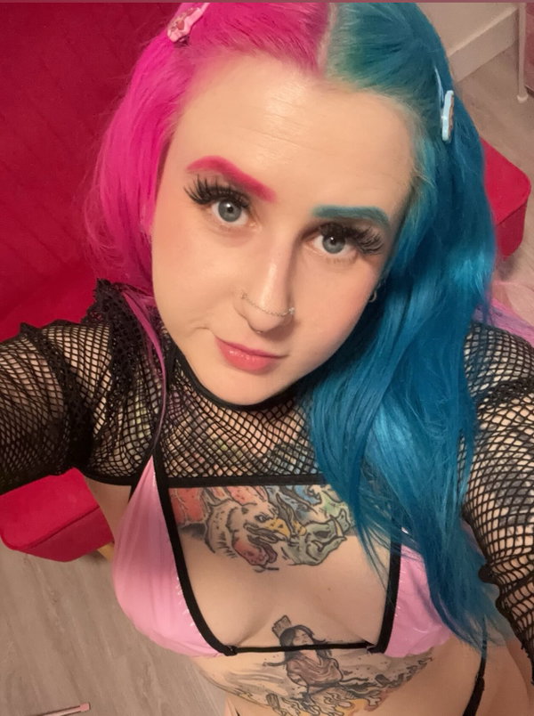 🌸 Mickey Mountains 💦 - OnlyFans creator with 0 reviews (0.0/5 stars)