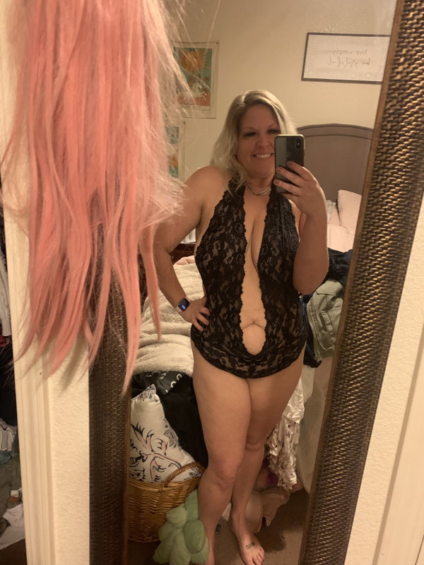 MakeTheMoistOfIt - OnlyFans creator with 0 reviews (0.0/5 stars)