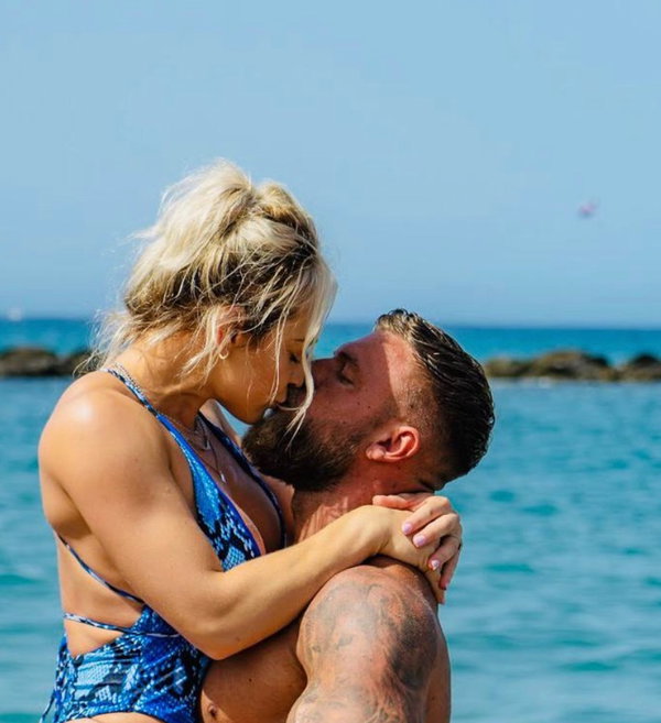 Ireland’s hottest couple 🇮🇪 - OnlyFans creator with 0 reviews (0.0/5 stars)