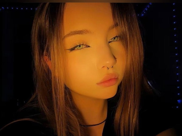 Nika 💖 - OnlyFans creator with 0 reviews (0.0/5 stars)