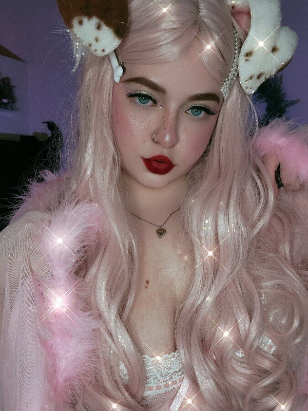 𝕸𝖎𝖒𝖎 🌙🦇🥀🖤 - OnlyFans creator with 0 reviews (0.0/5 stars)