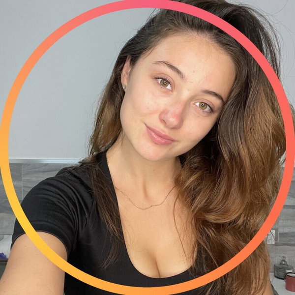 ZOE 👅 - OnlyFans creator with 0 reviews (0.0/5 stars)