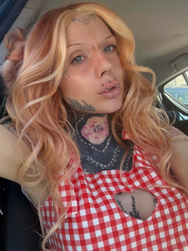 SeAnna Gene - OnlyFans creator with 0 reviews (0.0/5 stars)