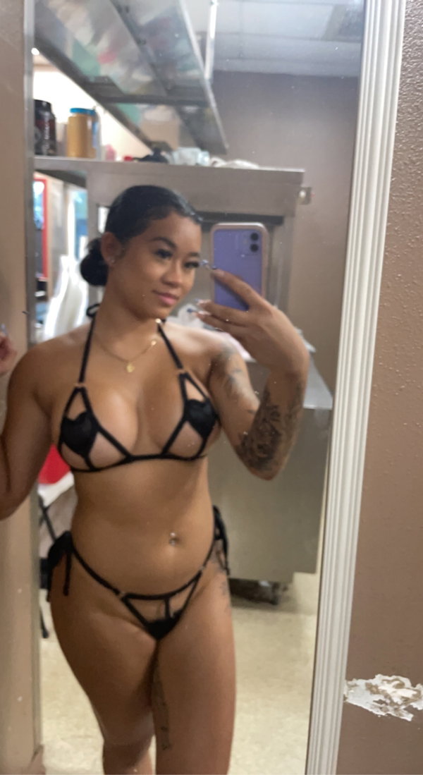 LingCakes 🍰 - OnlyFans creator with 0 reviews (0.0/5 stars)