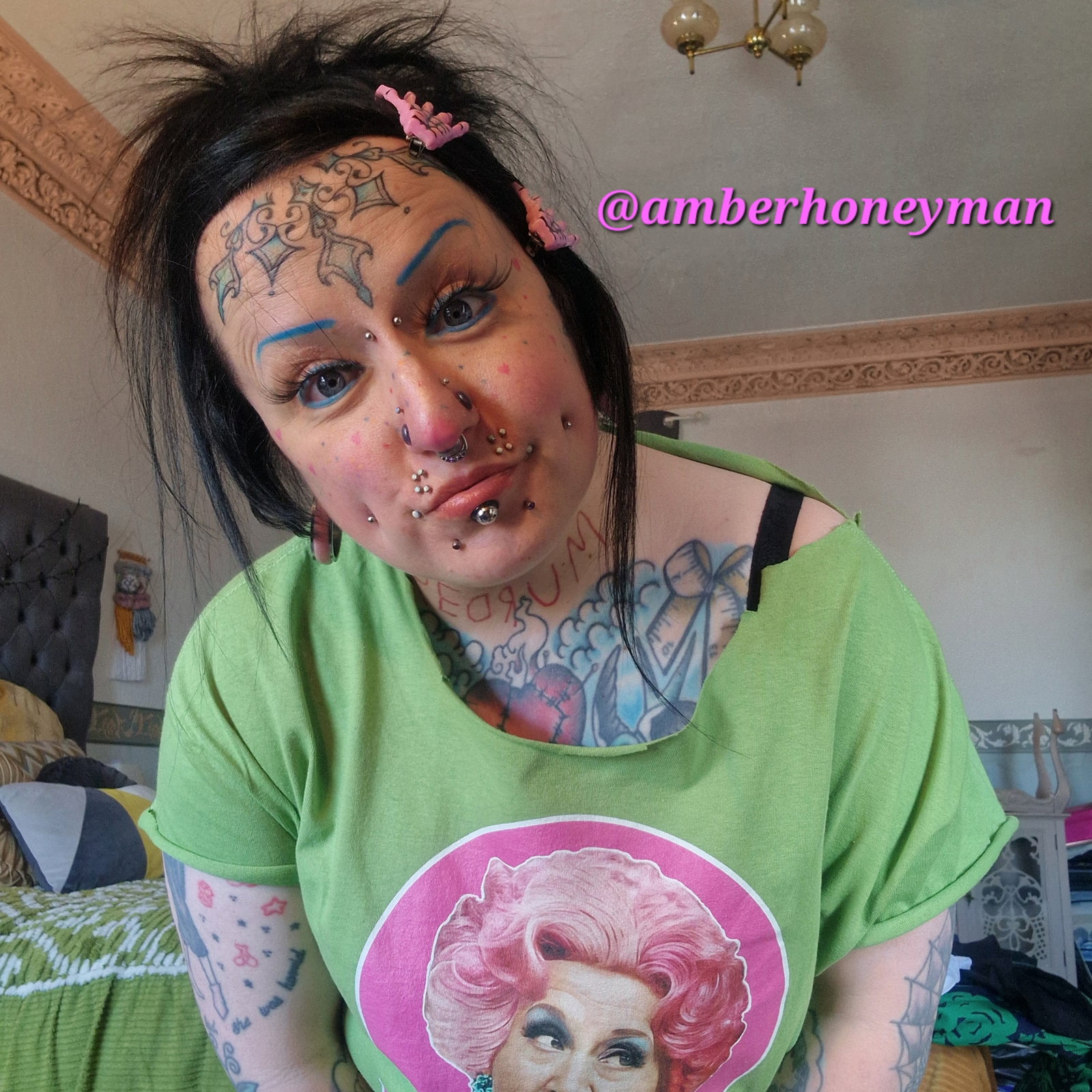 Amber Honeyman - Onlyfans Creator