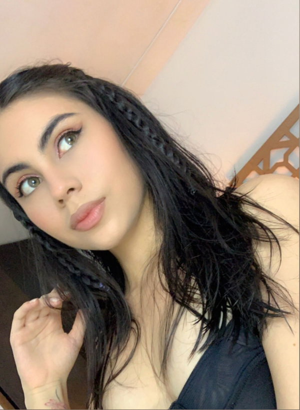 AnaDavis - OnlyFans creator with 0 reviews (0.0/5 stars)