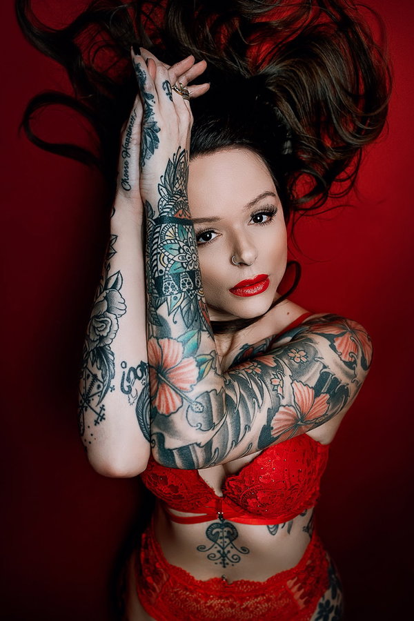 Annoir - OnlyFans creator with 0 reviews (0.0/5 stars)