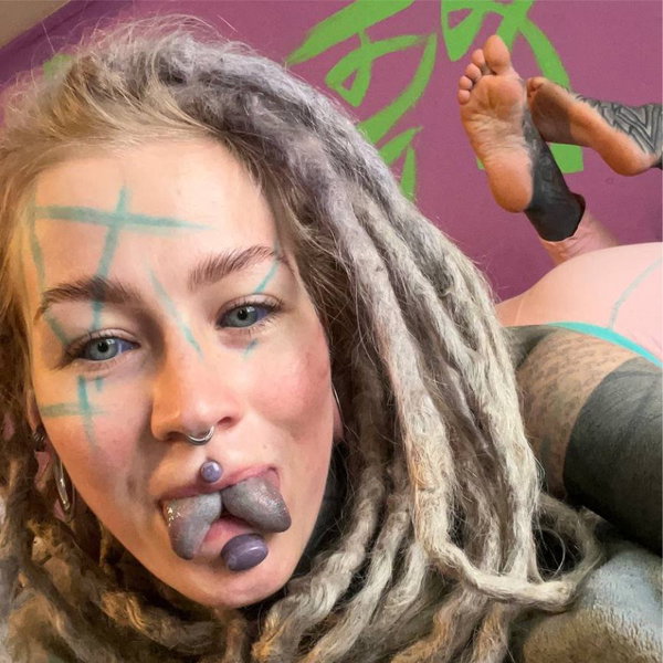 Anuskatzz - OnlyFans creator with 0 reviews (0.0/5 stars)