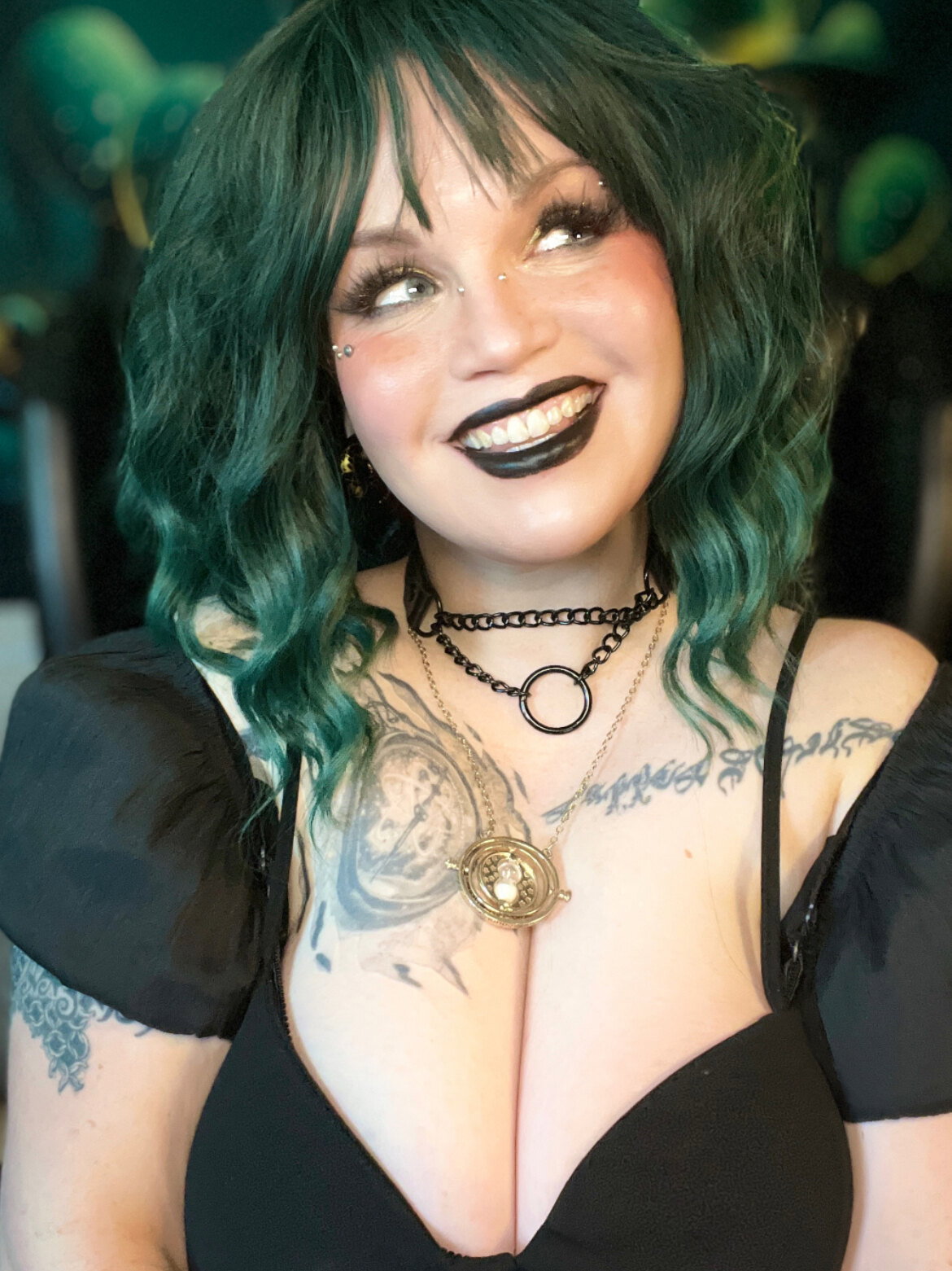 Jasmine Sativa - Onlyfans Creator