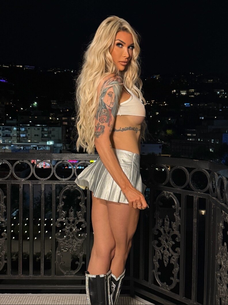 Aubrey Kate - Onlyfans Creator