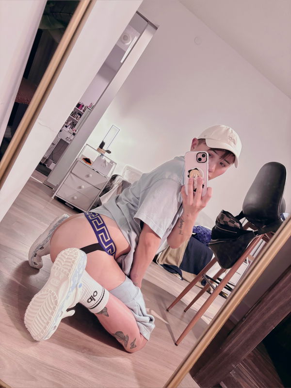 bunnieavery ˚₊‧꒰ა ☆ ໒꒱ ‧₊˚🇨🇦🍁TOP 1%