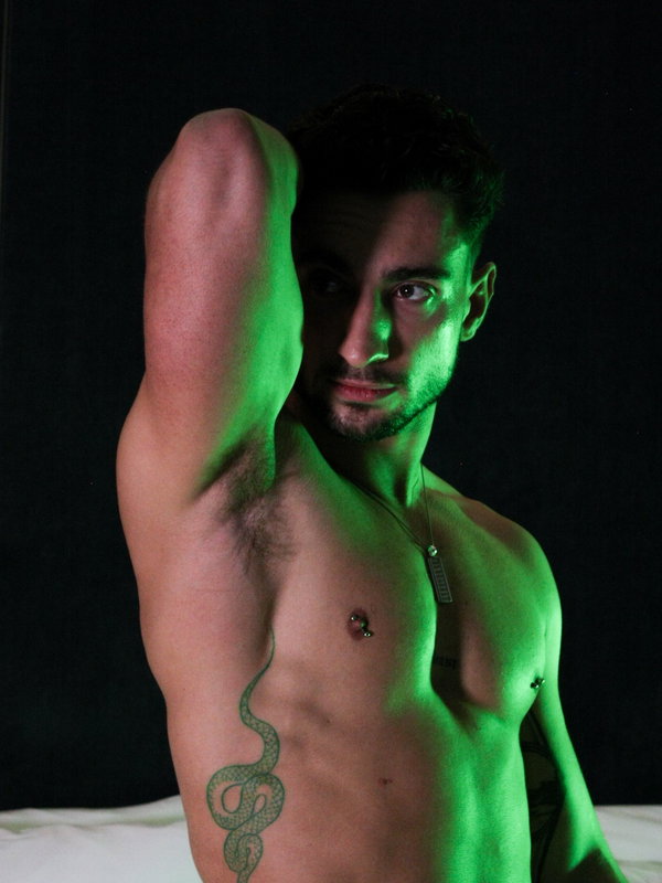 Roman Lust 🐍 - OnlyFans creator with 0 reviews (0.0/5 stars)