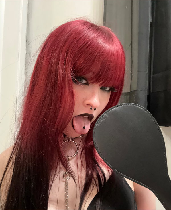 ♥︎Goth Bitch♥︎ - créateur OnlyFans avec 0 avis (0.0/5 étoiles)
