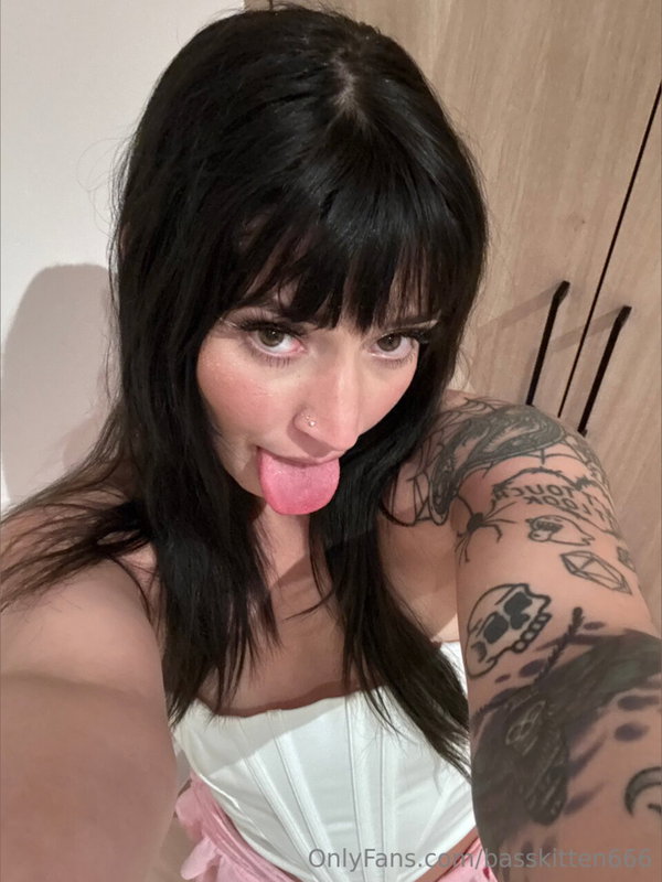 blue - OnlyFans creator with 0 reviews (0.0/5 stars)