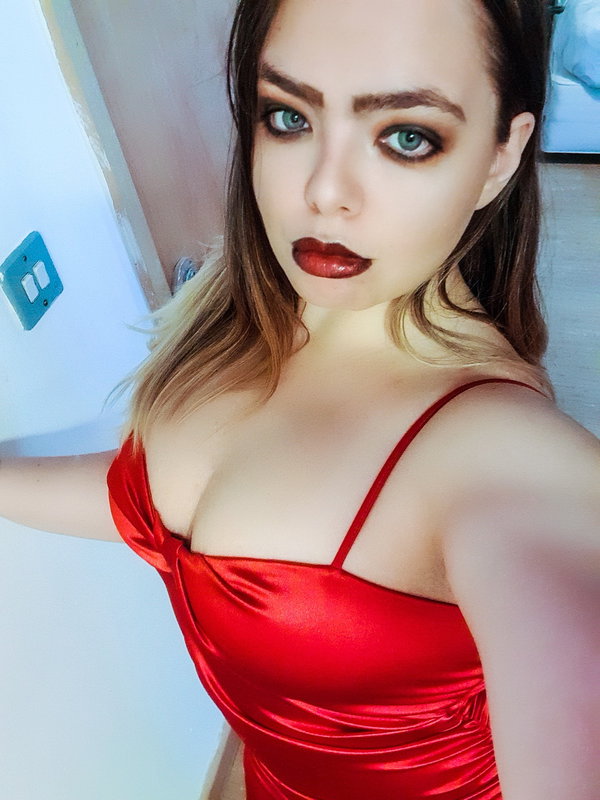 Bella Ricci - OnlyFans creator with 0 reviews (0.0/5 stars)